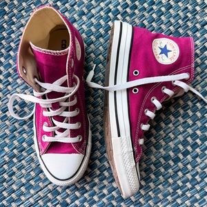 Converse Chuck Taylor All Star Canvas High Top Sneakers Berry Smoothie M6 W8